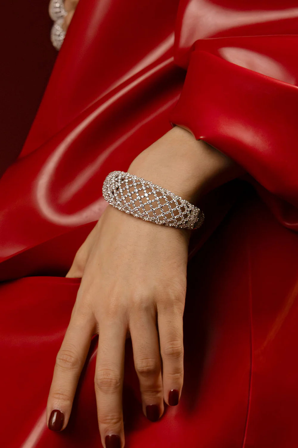 CELESTE RIVET BANGLE