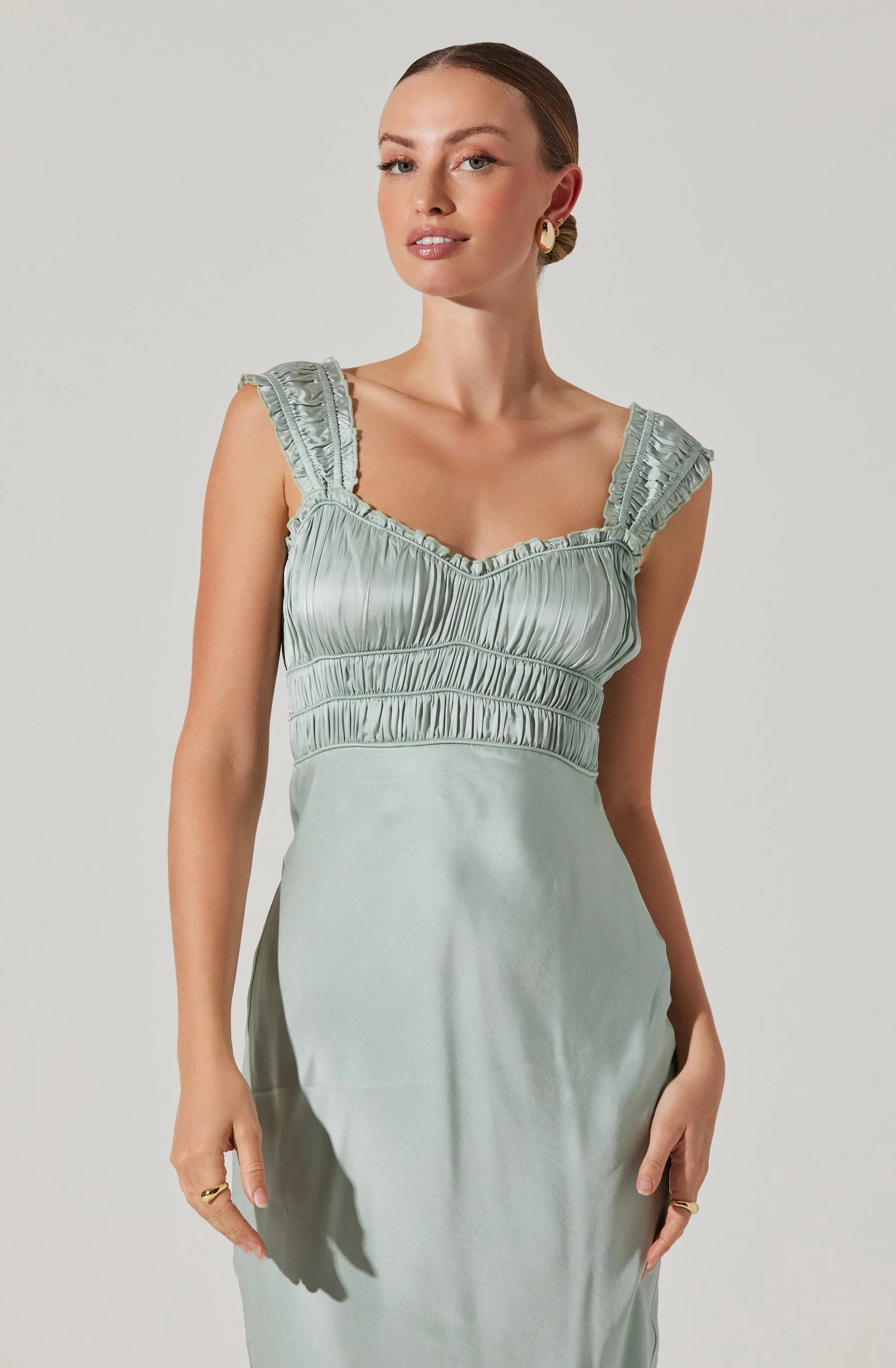 Zoé Satin Smocked Midi Dress MINT