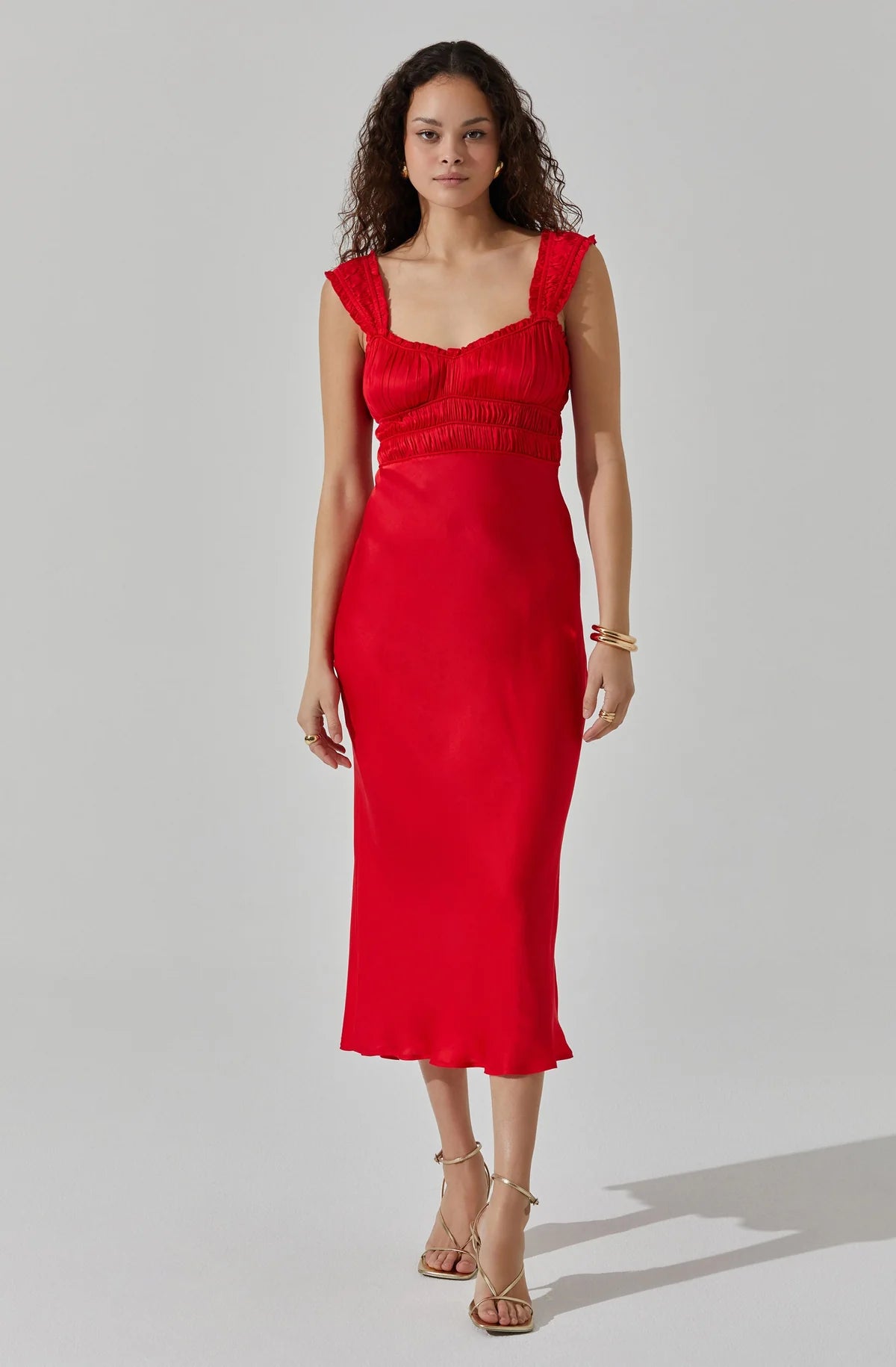 Zoé Satin Smocked Midi Dress RED