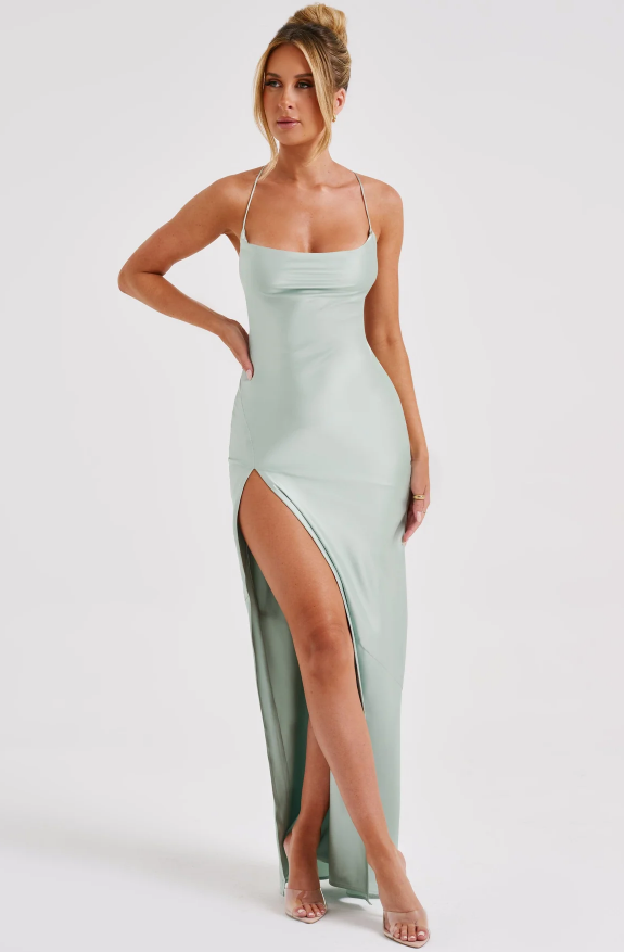 NURH MAXI DRESS - SAGE