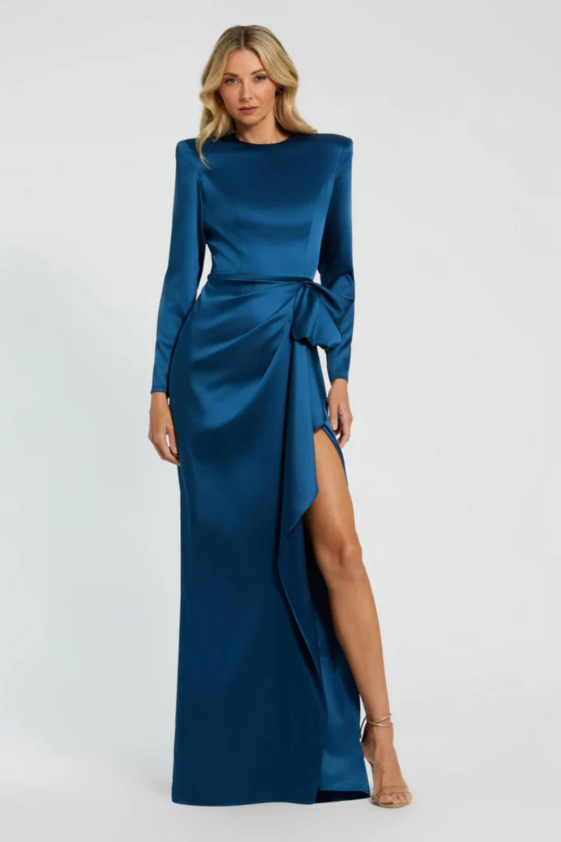 Elegant Dark Blue Long-Sleeve Ruched Gown with Structured Bow