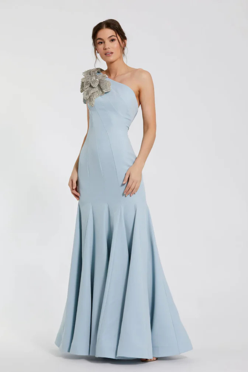 SERENITY BLOSSOM ONE-SHOULDER CREPE GOWN