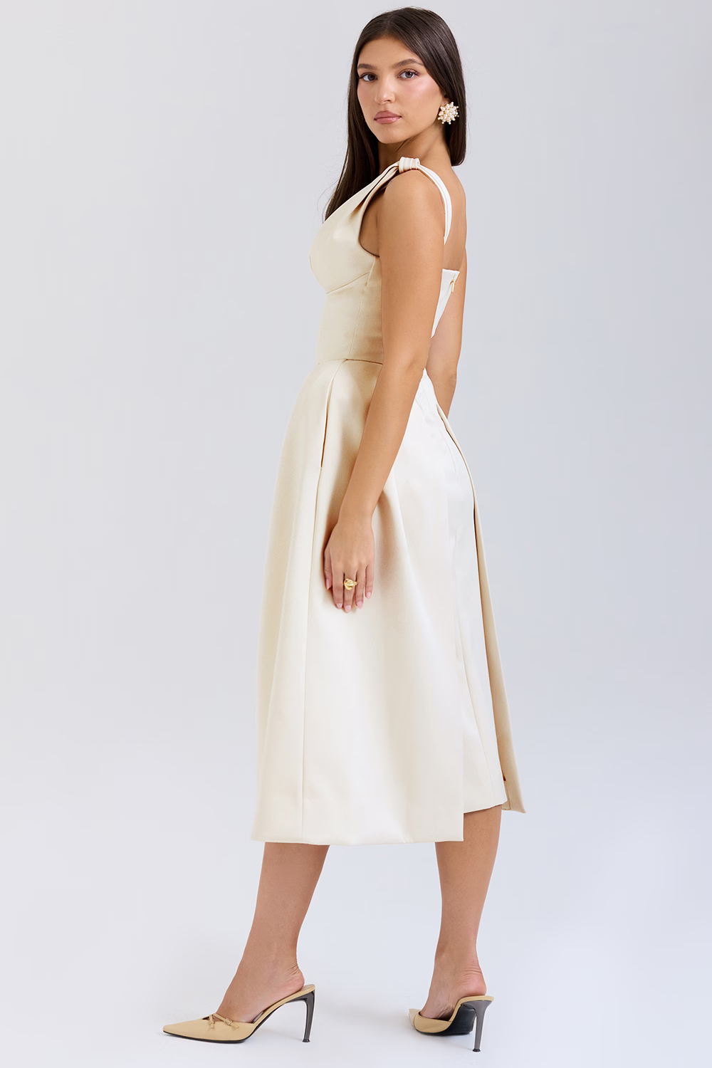 FABIENNE Vintage Cream Pleated Midi Dress